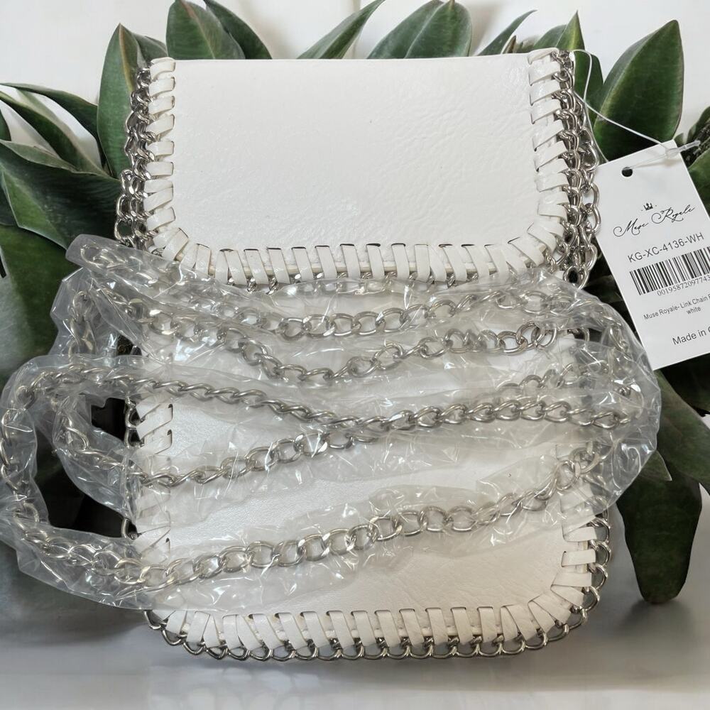 White Chain-Trim Crossbody Bag - Unbranded